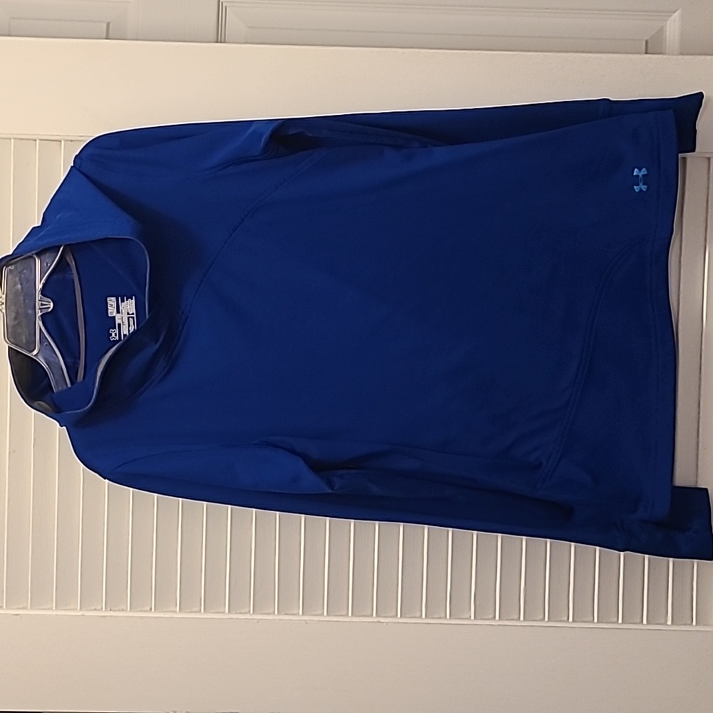 Under Armour ColdGear Hoodie Pullover Thumbholes Stretch 1210362 Womens size Med